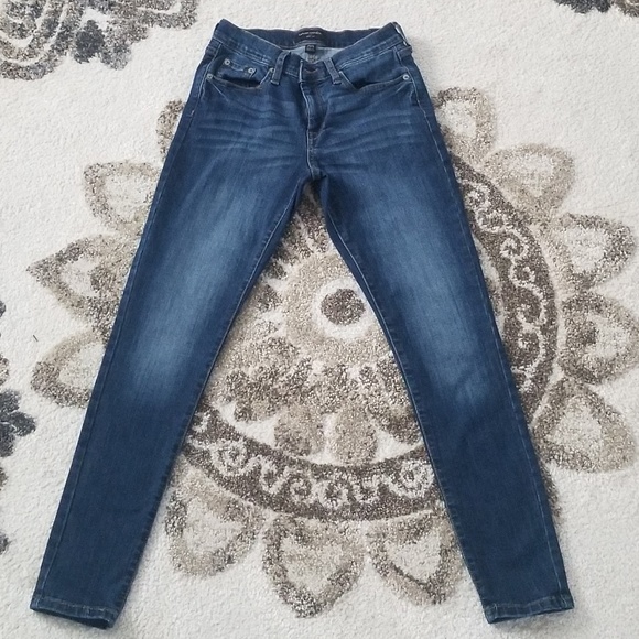 Jeans - Picture 2 of 7